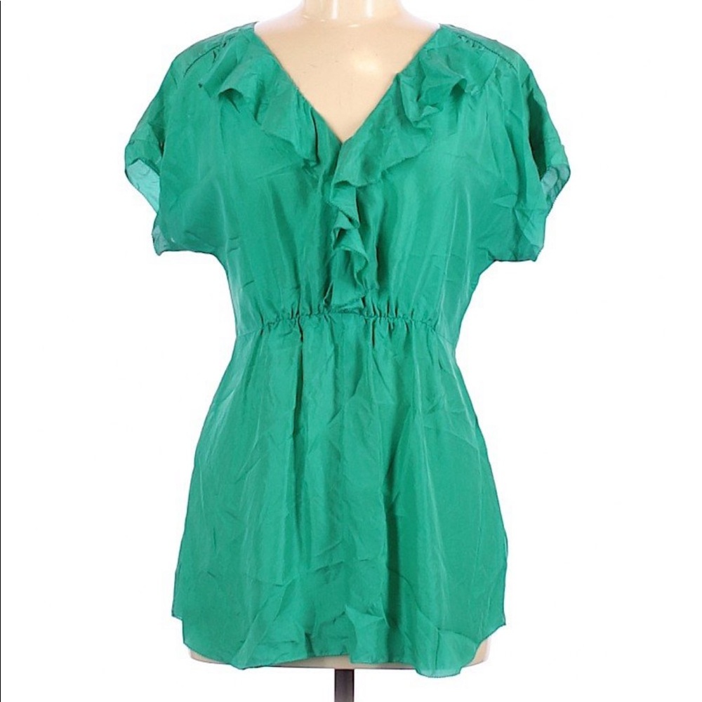 Vanessa Virgnina Short Sleeve Silk top size 6